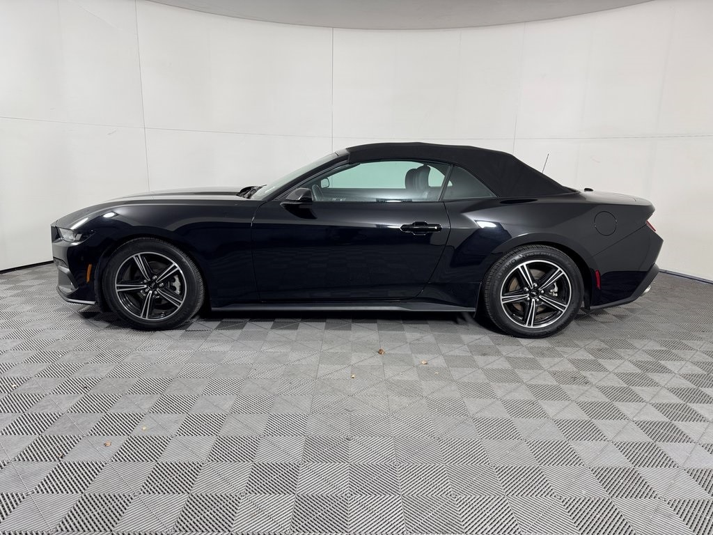Used 2024 Ford Mustang Convertible