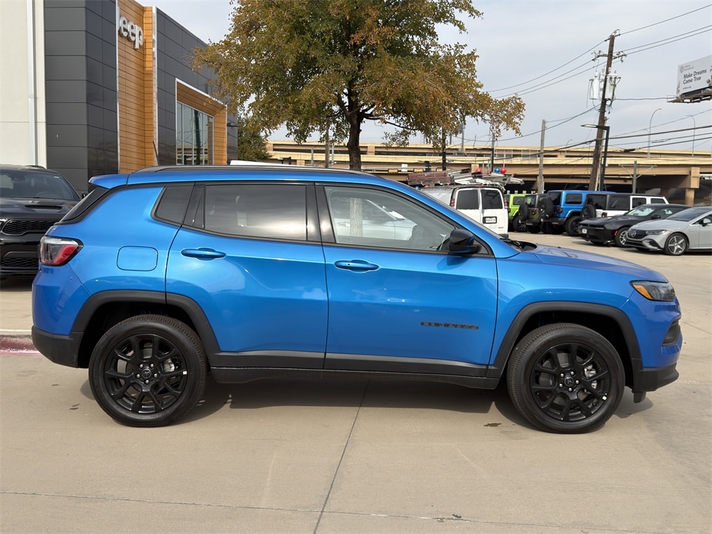 New 2026 Jeep Compass LATITUDE ALTITUDE 4X4 Sport Utility