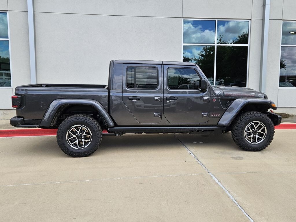 New 2026 Jeep Gladiator SHADOW OPS 4X4 Pickup