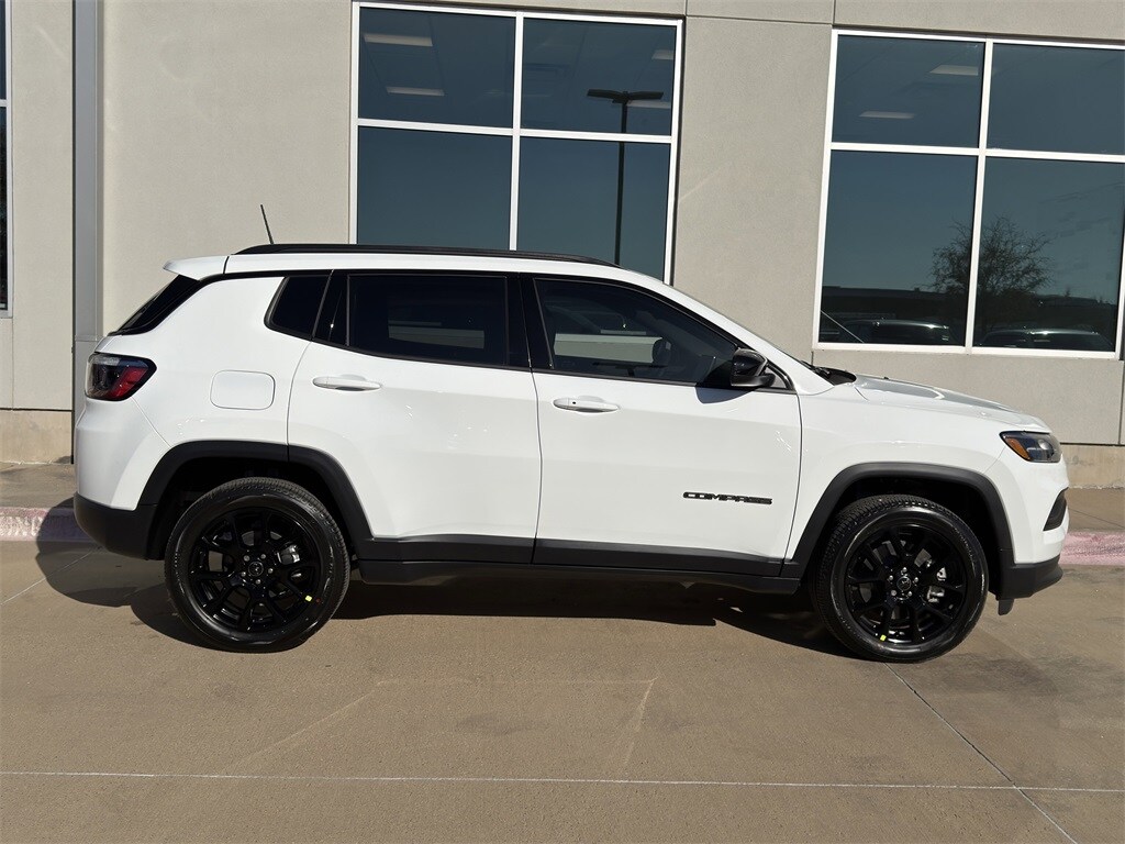 New 2026 Jeep Compass LATITUDE ALTITUDE 4X4 Sport Utility