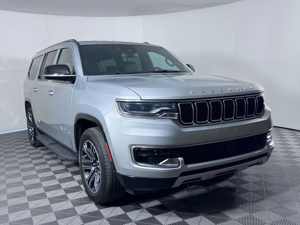 2023 Jeep Wagoneer L SUV 