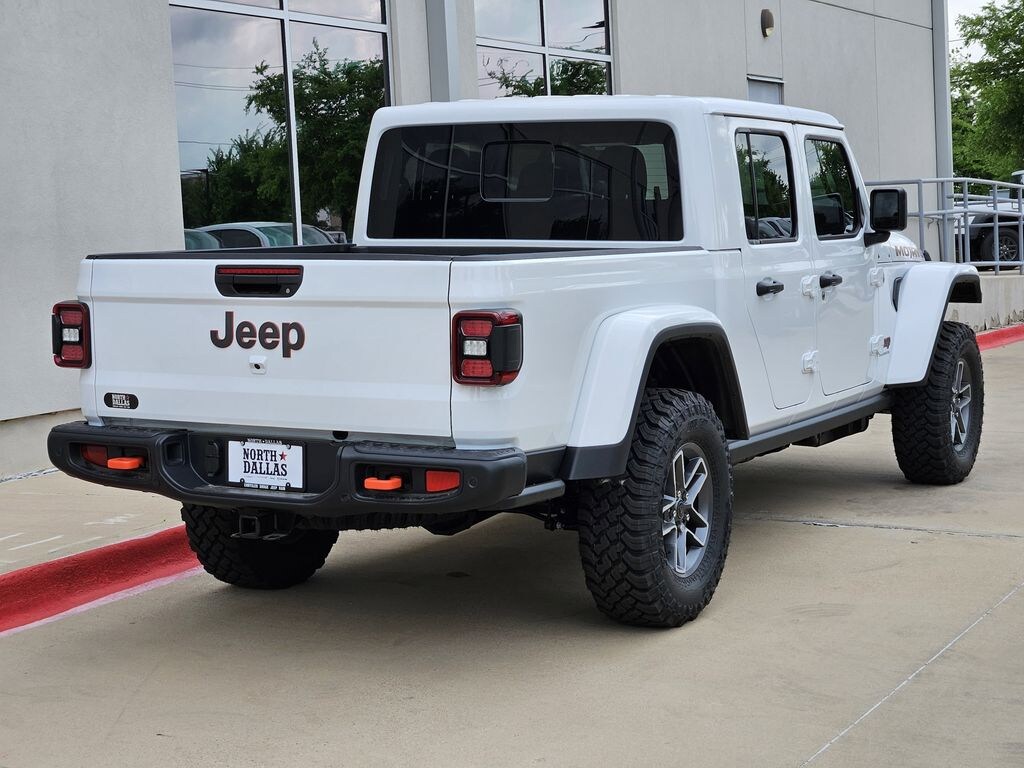 New 2026 Jeep Gladiator MOJAVE X 4X4 Pickup
