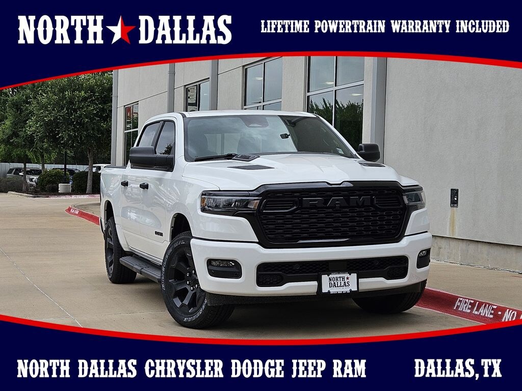 New 2026 Ram 1500 EXPRESS CREW CAB 4X4 5'7 BOX Pickup