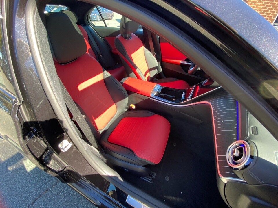 2026 Mercedes-Benz C-Class Sedan C 300 - Photo 28