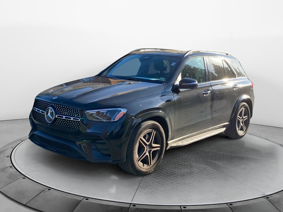 2025 Mercedes Benz GLE 450 4MATIC photo 3