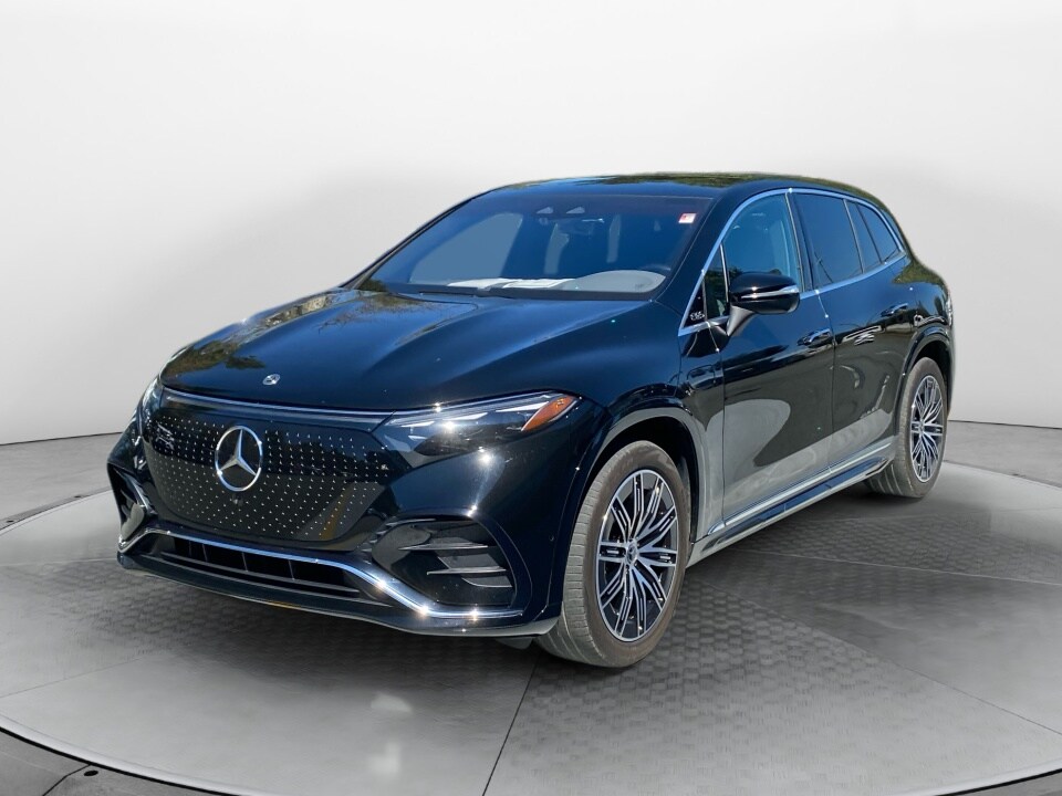 2023 Mercedes Benz EQS SUV 580 4MATIC photo 3