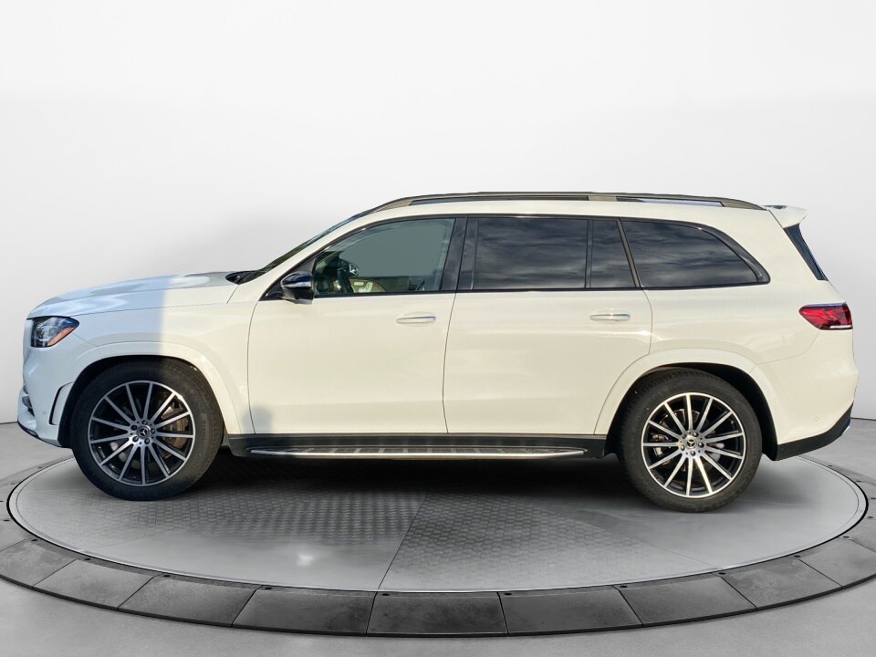 2022 Mercedes Benz GLS 450 4MATIC photo 4