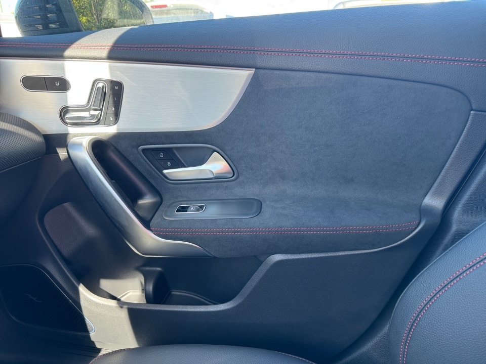 2025 Mercedes-Benz CLA AMG CLA45 S - Photo 31