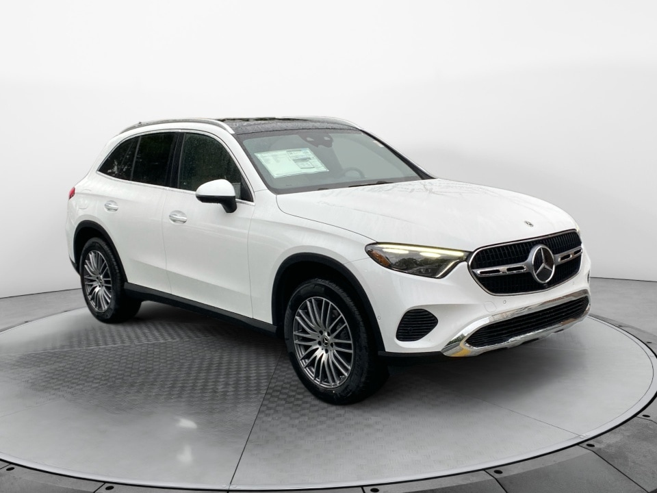 2026 Mercedes-Benz GLC GLC 300 4MATIC's photo