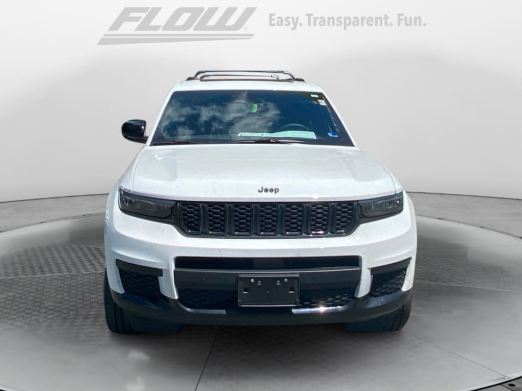 Used 2025 Jeep Grand Cherokee L Laredo SUV
