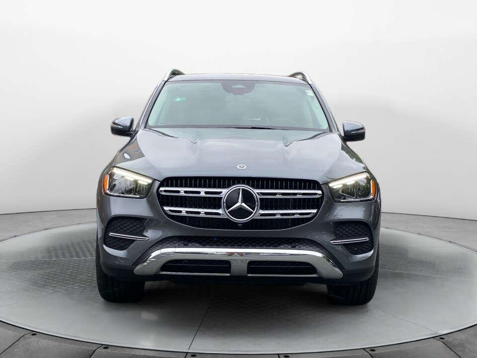 2026 Mercedes Benz GLE 450e 4MATIC photo 2