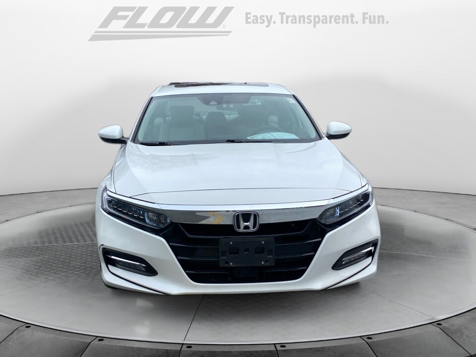 2018 Honda Accord Hybrid EX photo 2