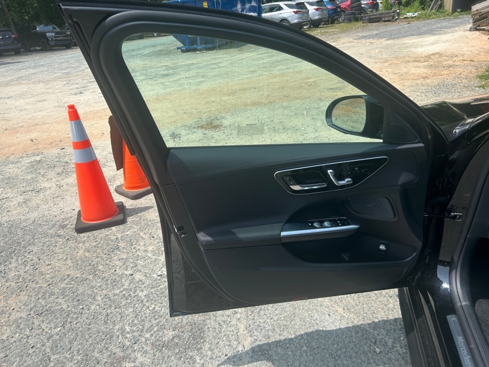 2025 Mercedes-Benz C-Class Sedan C 300 - Photo 32
