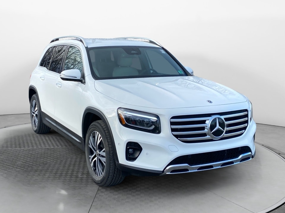 2025 Mercedes-Benz GLB Base's photo