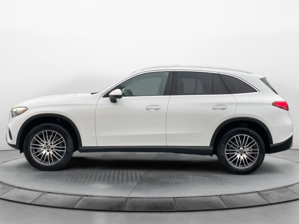 New 2026 Mercedes-Benz GLC 300 4MATIC SUV