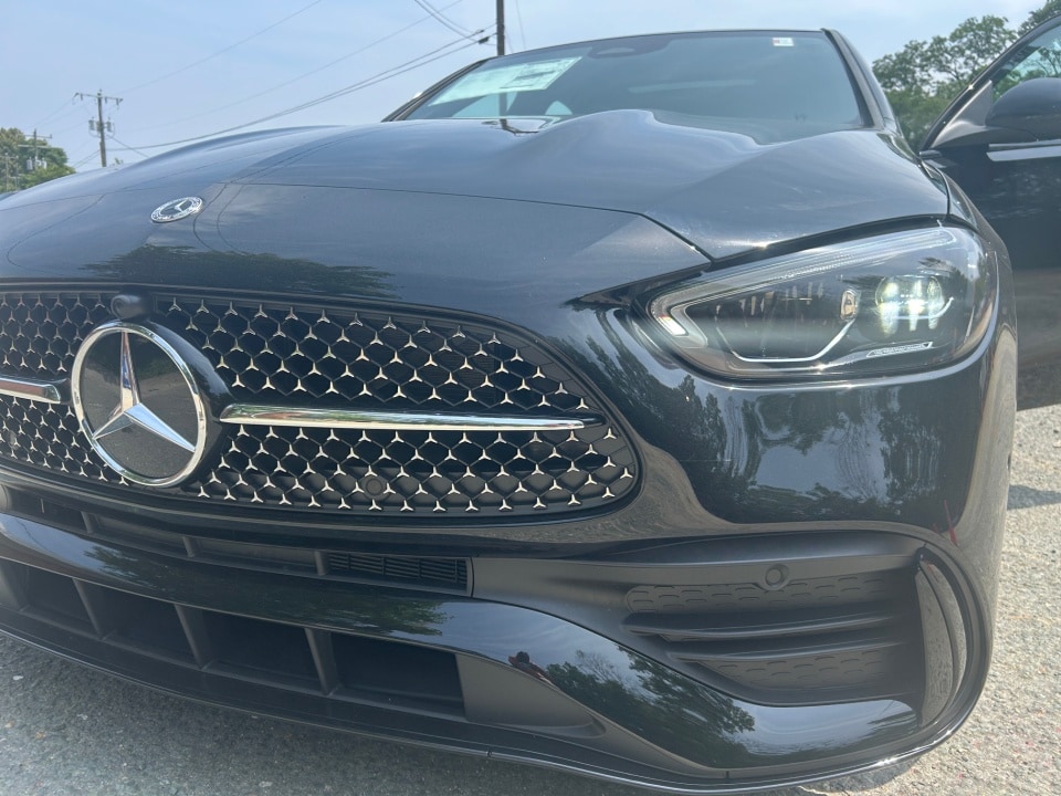 2025 Mercedes-Benz C-Class Sedan C 300 - Photo 26