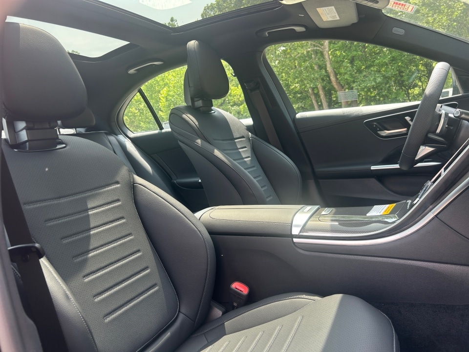 2025 Mercedes-Benz C-Class Sedan C 300 - Photo 28