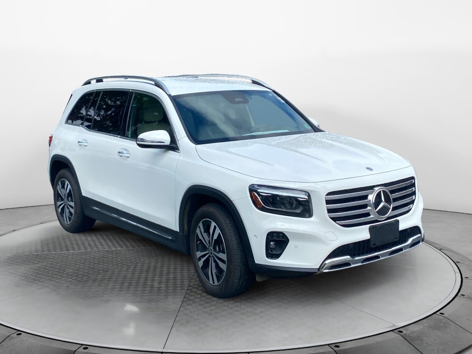 2025 Mercedes-Benz GLB GLB 250's photo