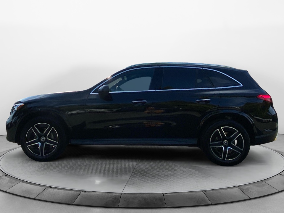 New 2027 Mercedes-Benz GLC 300 4MATIC SUV