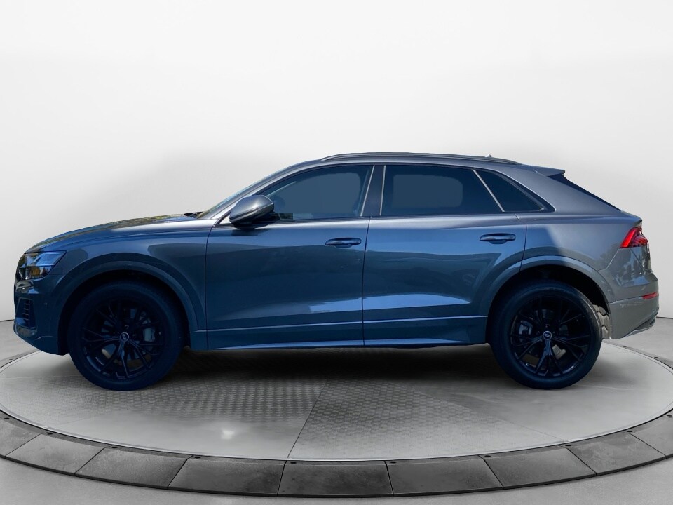 2023 Audi Q8 55 Premium photo 4