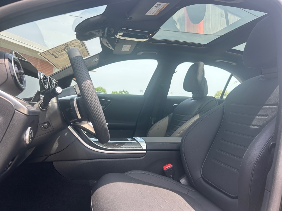 2025 Mercedes-Benz C-Class Sedan C 300 - Photo 30