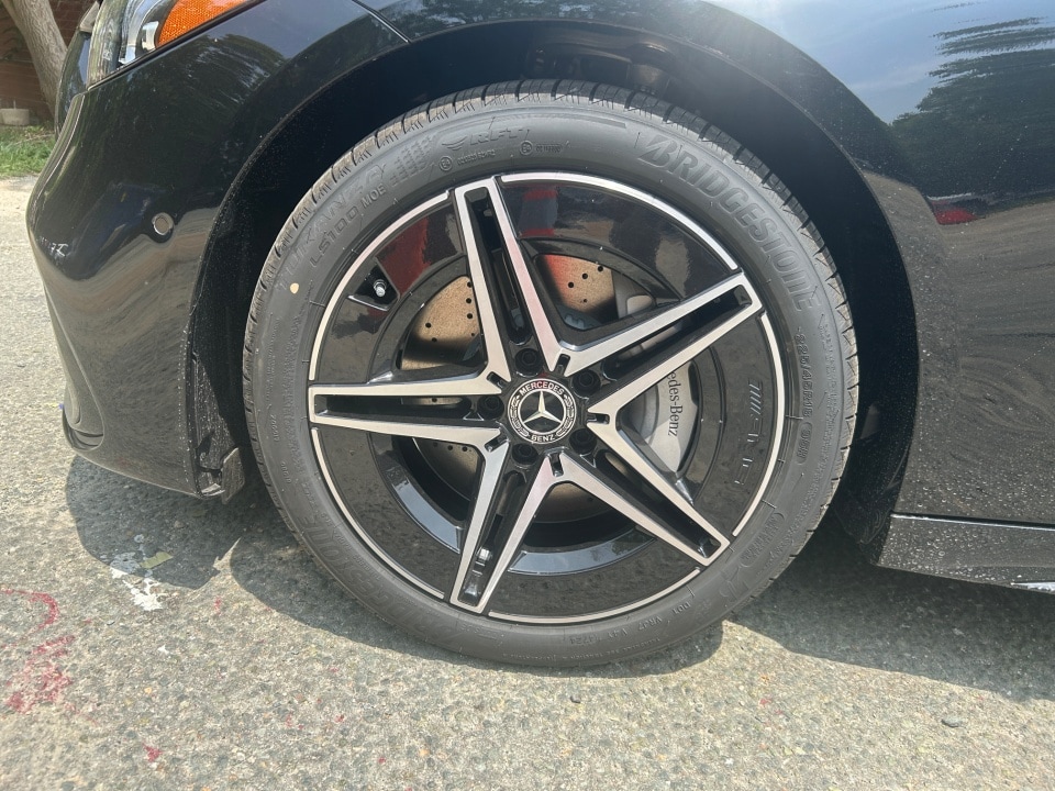 2025 Mercedes-Benz C-Class Sedan C 300 - Photo 27