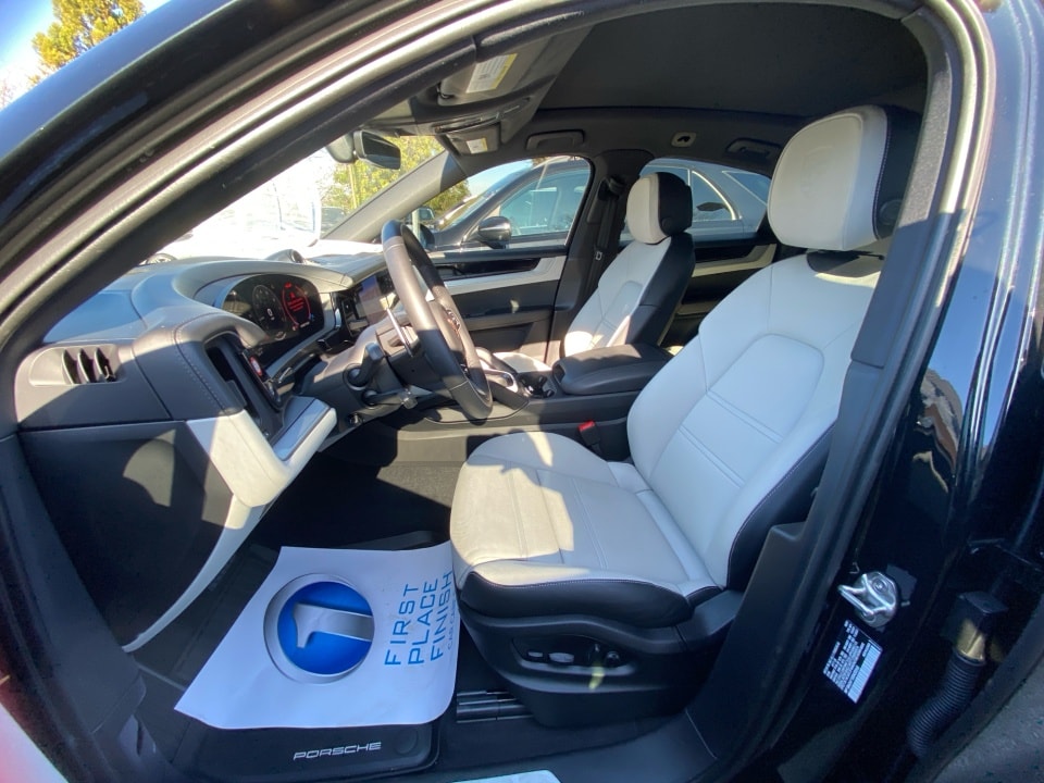 2025 Porsche Cayenne Coup Base - Photo 30