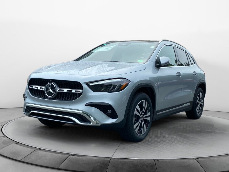 2026 Mercedes Benz GLA 250 4MATIC photo 3