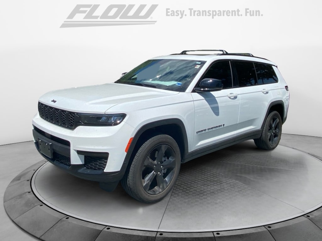 Used 2025 Jeep Grand Cherokee L Laredo SUV