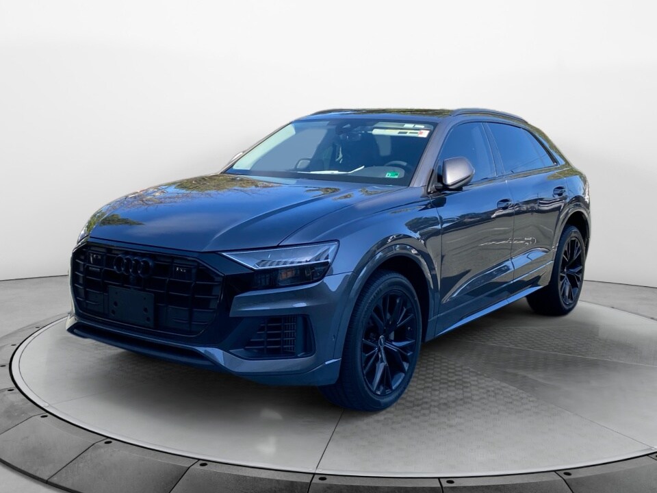 2023 Audi Q8 55 Premium photo 3