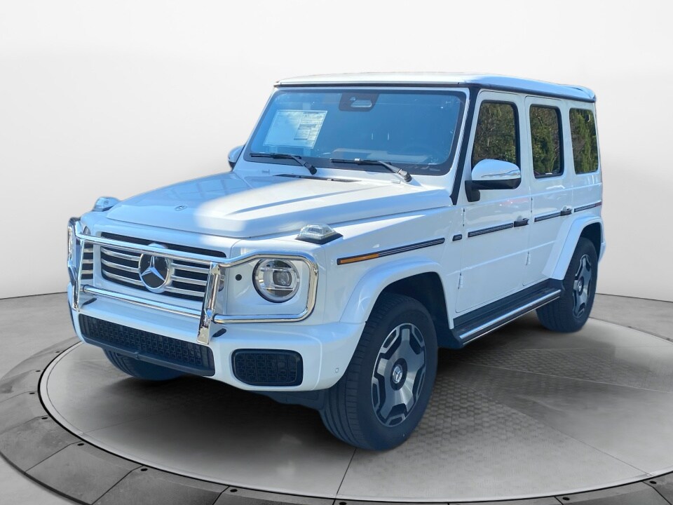 2025 Mercedes Benz G 550 photo 3