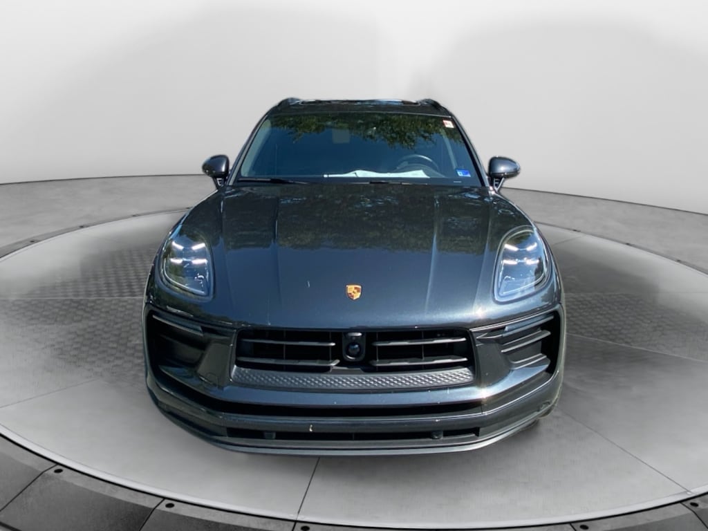 Used 2025 Porsche Macan SUV