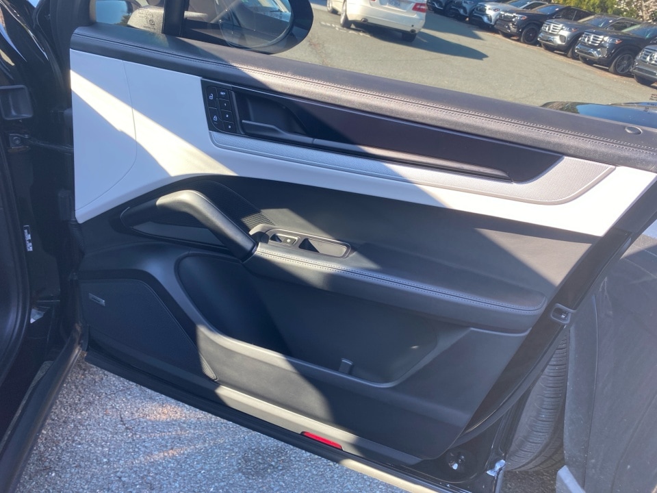 2025 Porsche Cayenne Coup Base - Photo 31