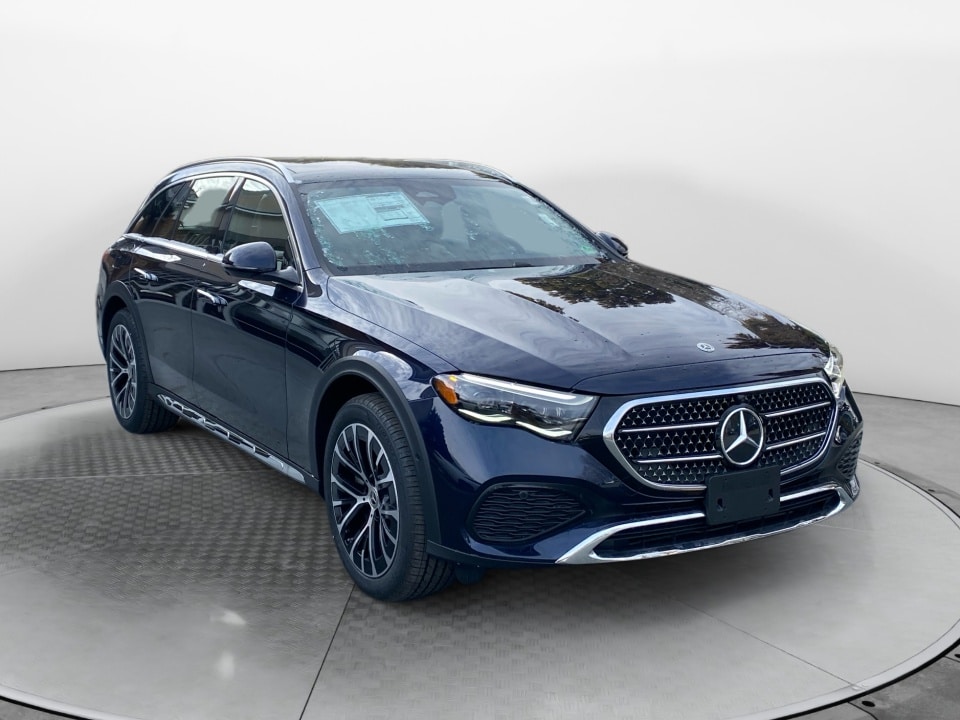 2026 Mercedes-Benz E-Class E450 All-Terrain's photo
