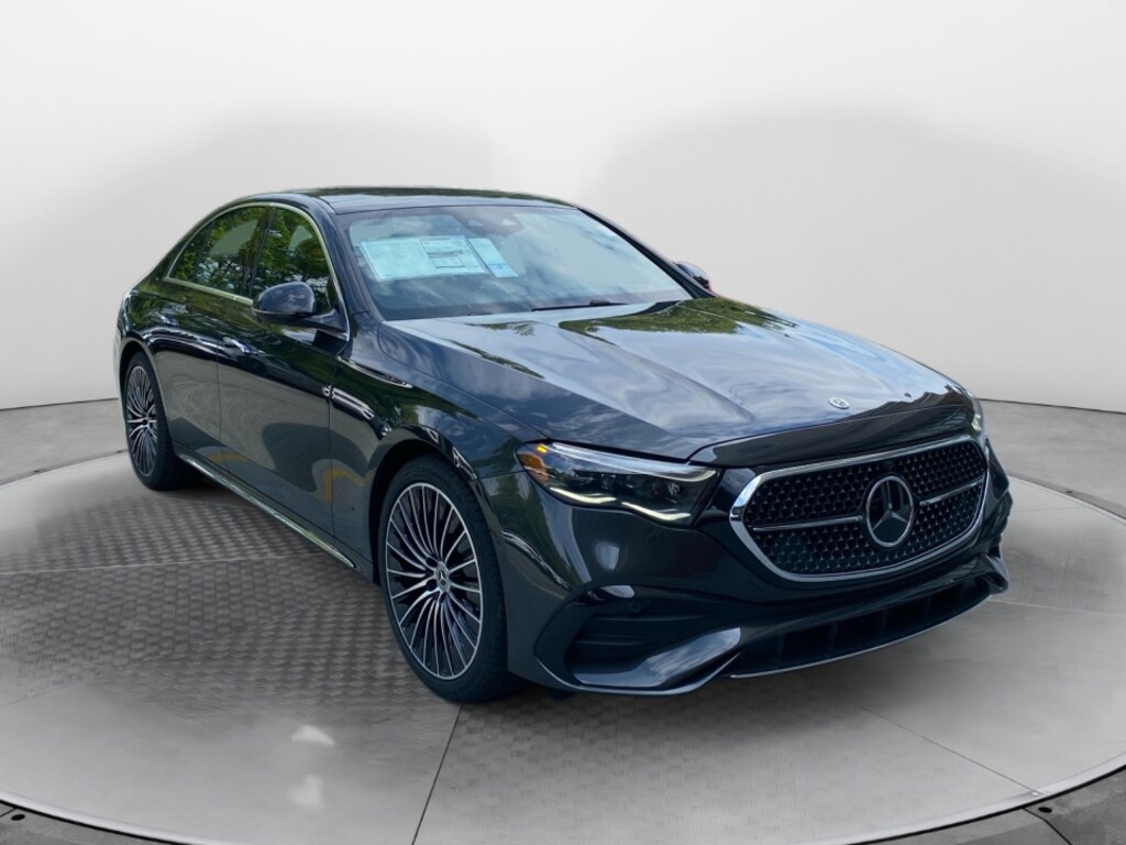 New 2026 Mercedes-Benz E-Class 4MATIC Sedan