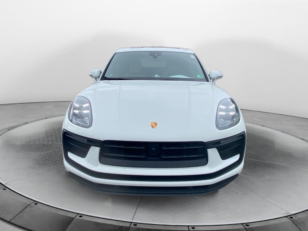 Certified 2023 Porsche Macan SUV