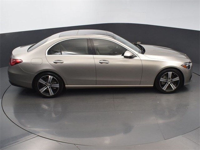 2022 Mercedes-Benz C-Class Sedan C 300 - Photo 36