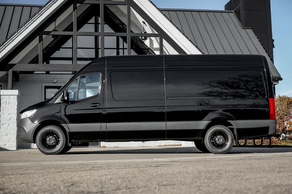 New 2026 Mercedes-Benz Sprinter 2500 High Roof 4-Cyl Diesel