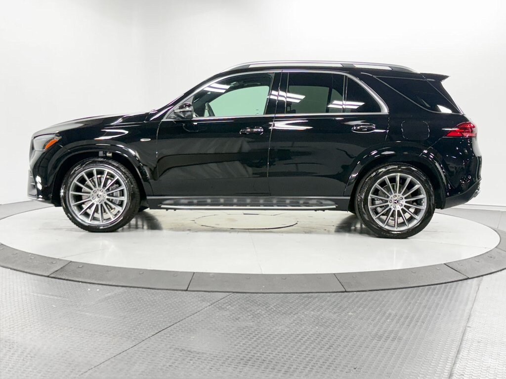 2025 Mercedes Benz GLE 450e 4MATIC photo 4