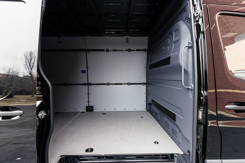 2025 MERCEDES-BENZ SPRINTER - Image 20