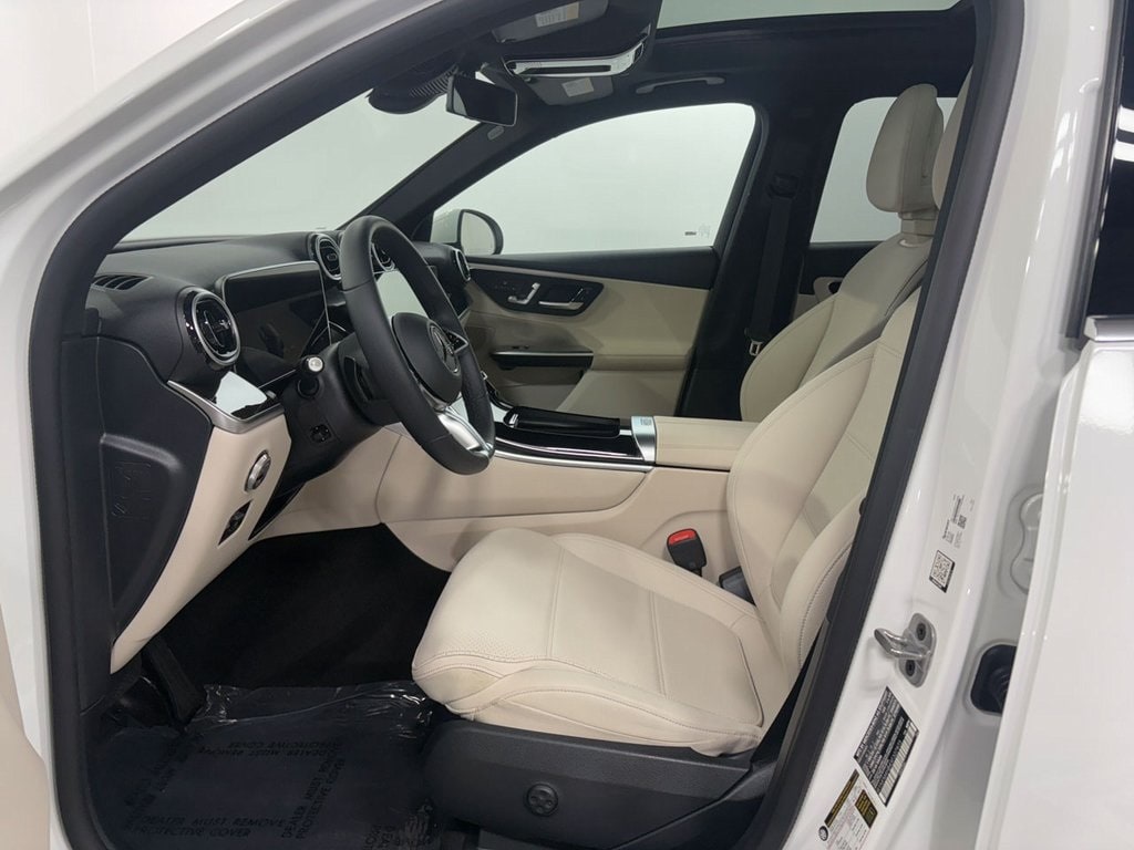 2025 MERCEDES-BENZ GLC-CLASS - Image 8