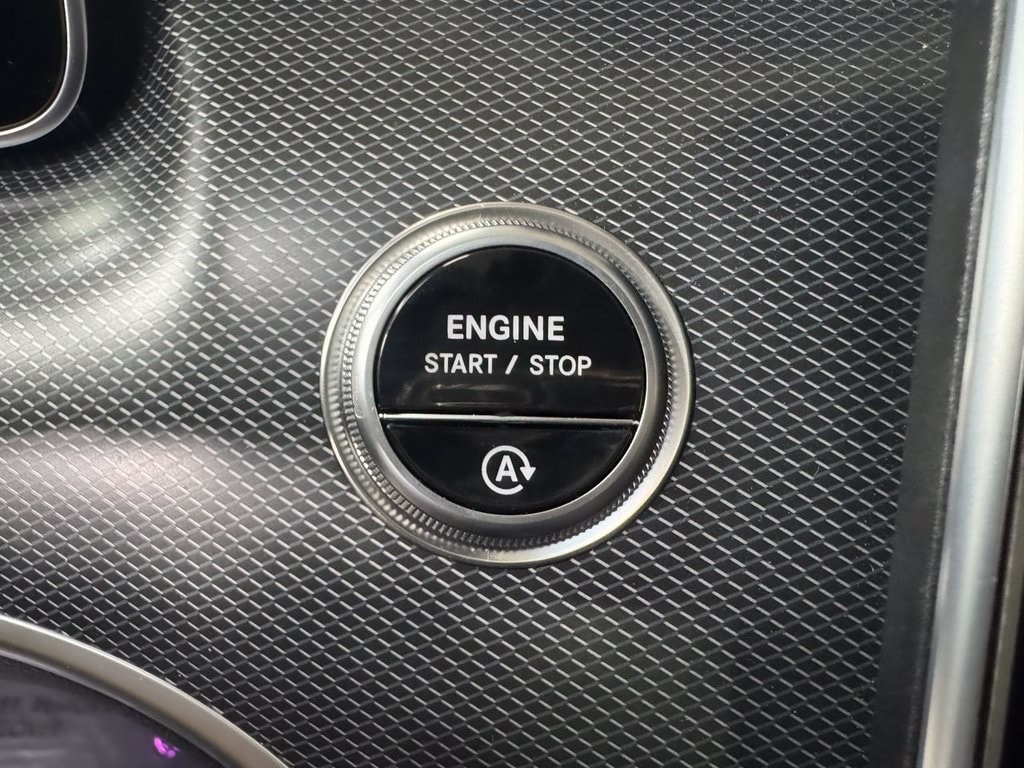 2025 MERCEDES-BENZ C-CLASS - Image 16