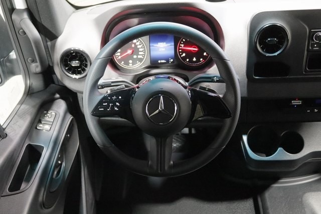 2025 MERCEDES-BENZ SPRINTER - Image 4