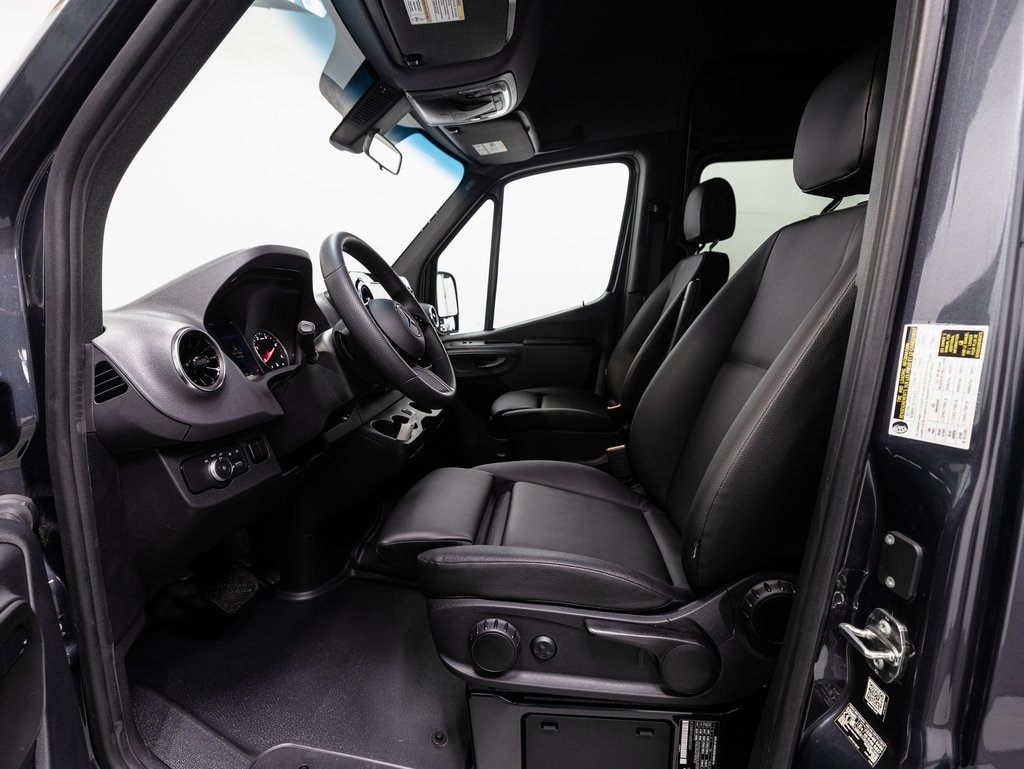 2025 MERCEDES-BENZ SPRINTER - Image 7