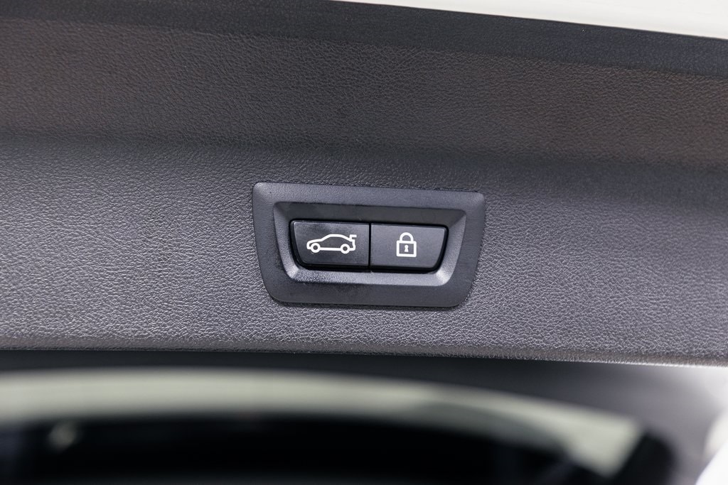 2020 BMW X3 - Image 29