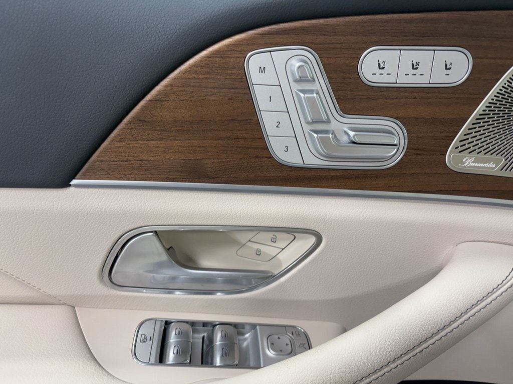 2025 MERCEDES-BENZ GLS-CLASS - Image 6