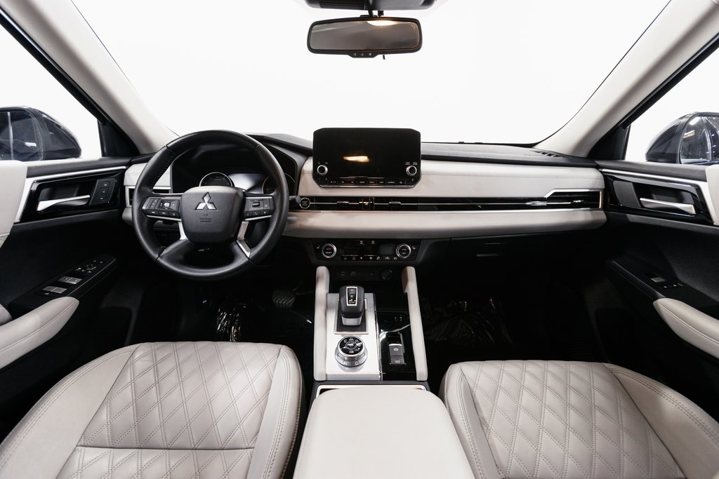 2022 MITSUBISHI OUTLANDER - Image 18