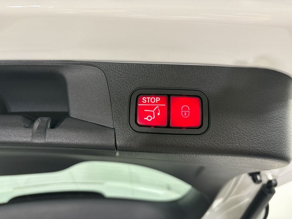 2023 MERCEDES-BENZ EQB-CLASS - Image 30