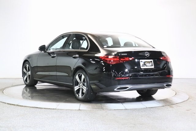 2025 Mercedes Benz C 300 4MATIC photo 2