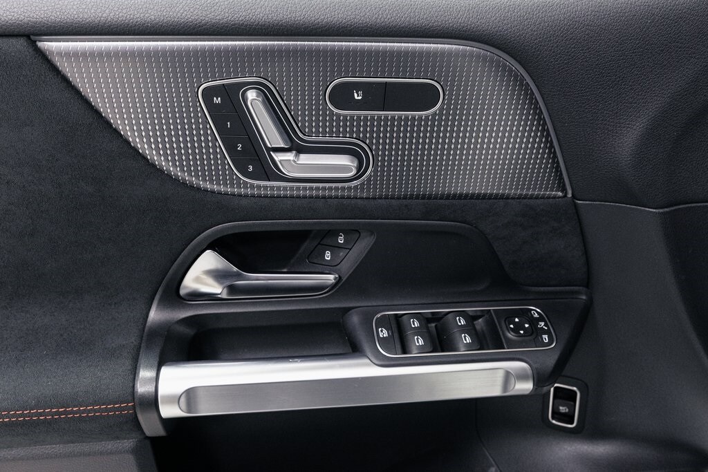 2023 MERCEDES-BENZ EQB-CLASS - Image 6